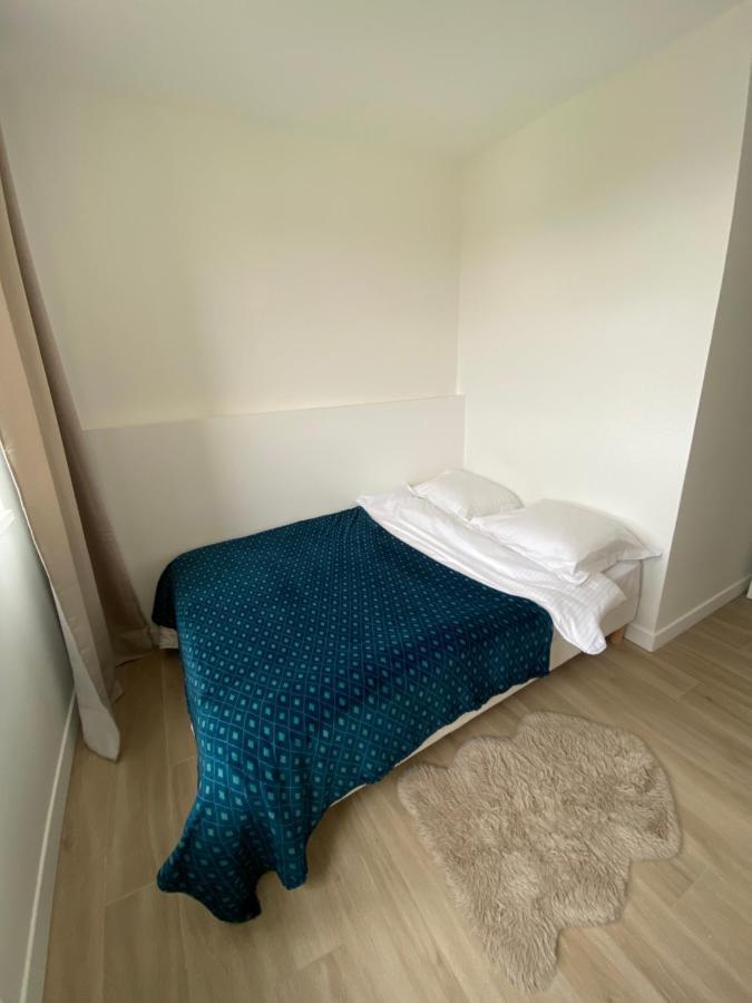 Grand Appartement Courbevoie Paris エクステリア 写真